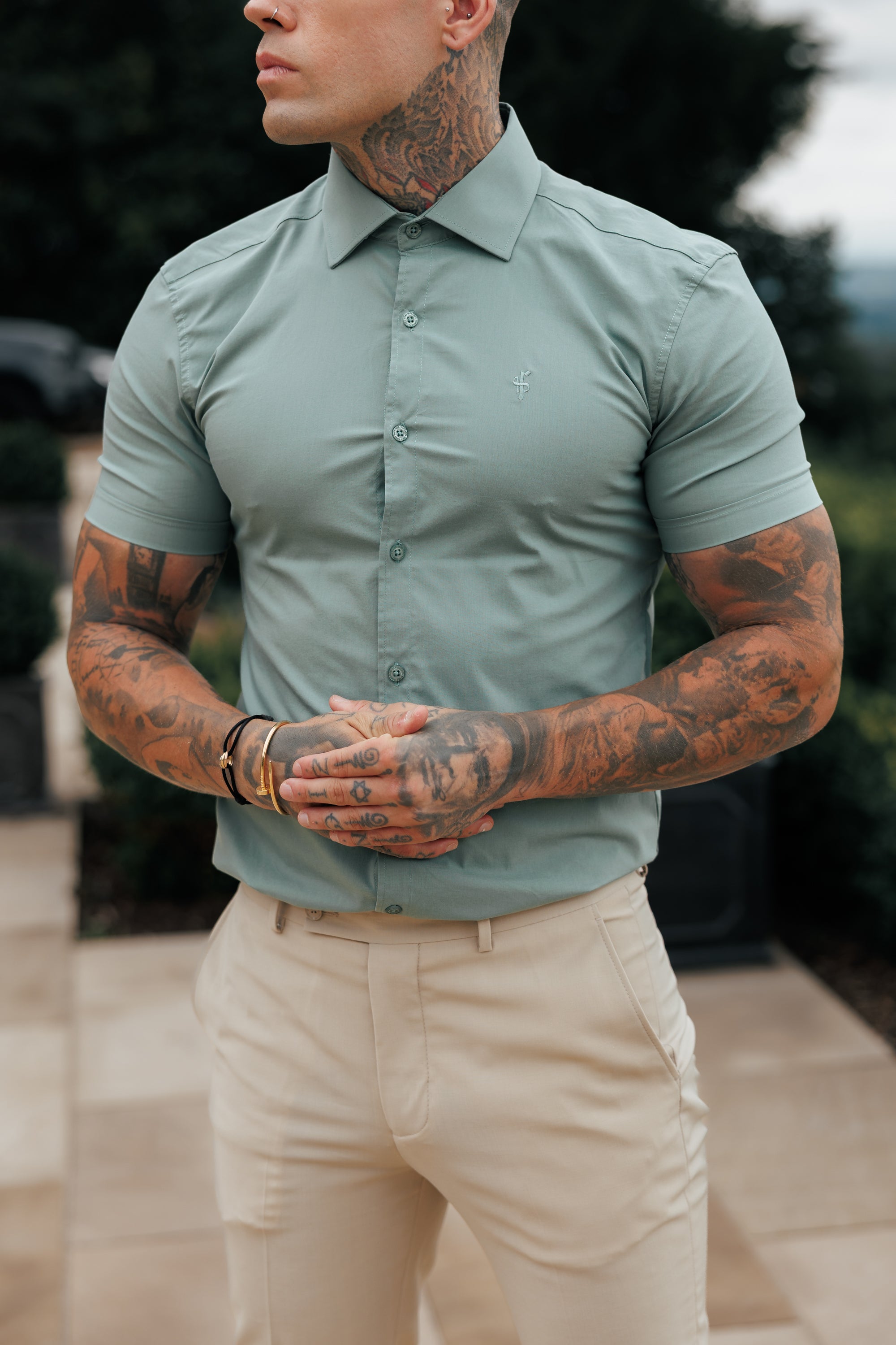 Muscle Fit Advanced Stretch Khaki Kurzarm mit Cutaway-Kragen - FS1204
