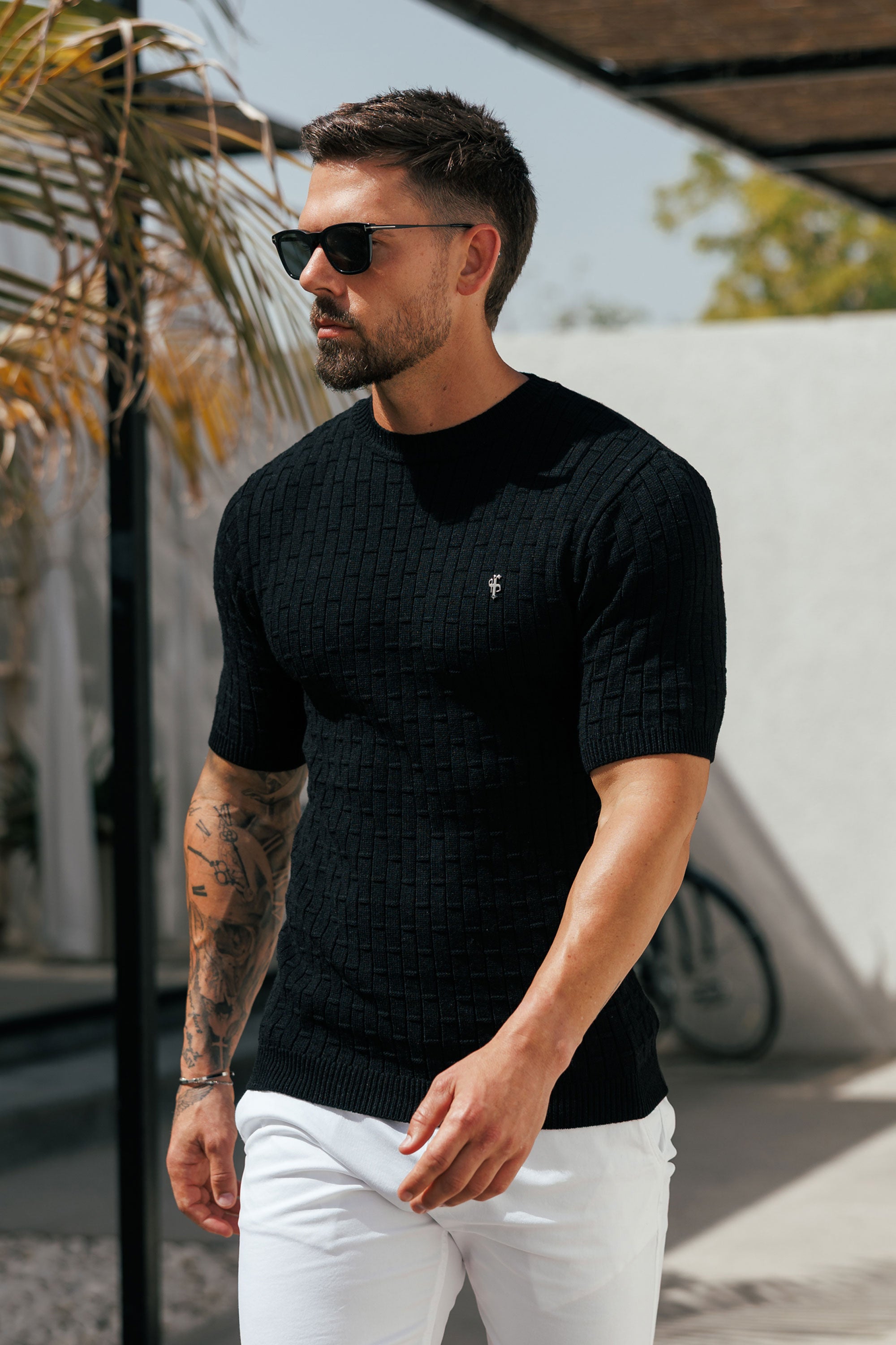 Black Viscose Knitted Short Sleeve T-Shirt - FSJ162