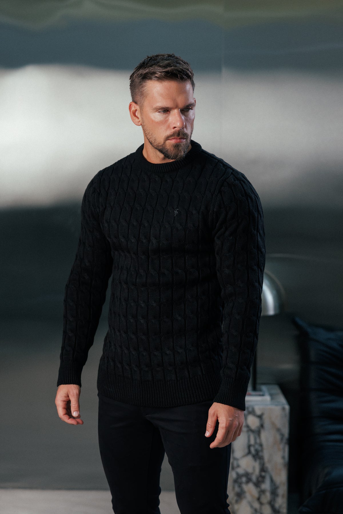 Grober Zopfstrickpullover in Schwarz - FSA055