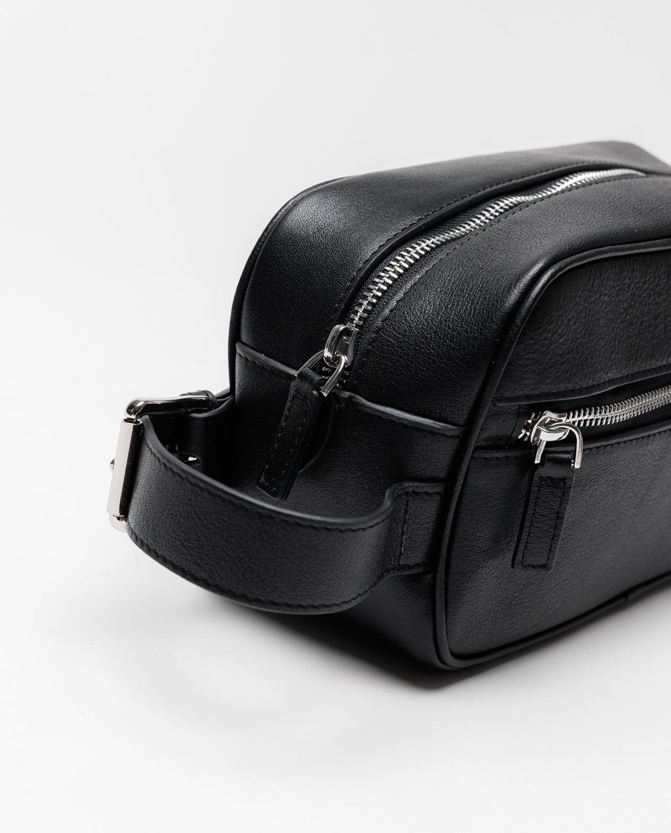 Schwarze Leder-Waschtasche - FSH1392