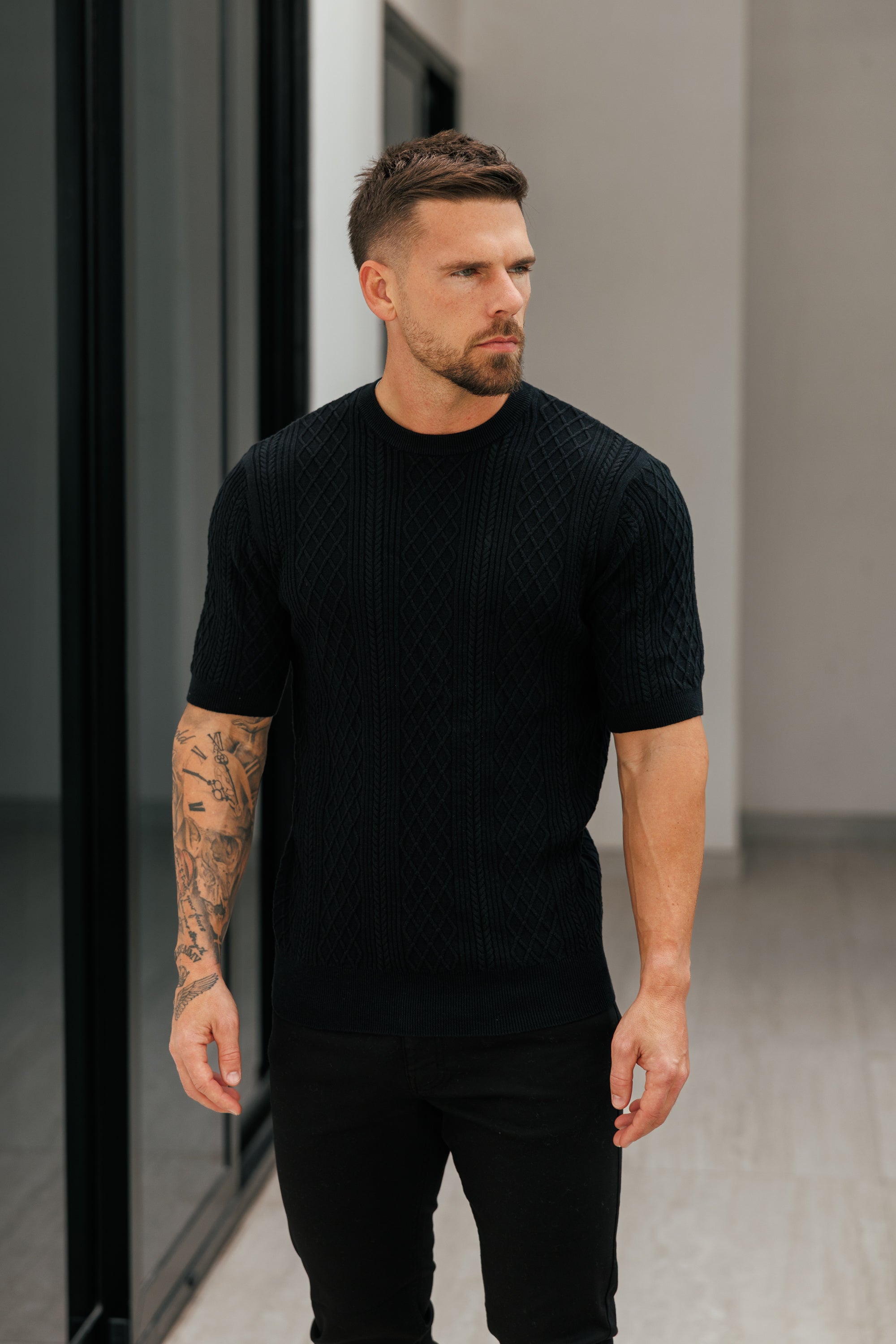 Feinstrickpullover mit Rautenmuster, schwarz, Kurzarm - FSA010