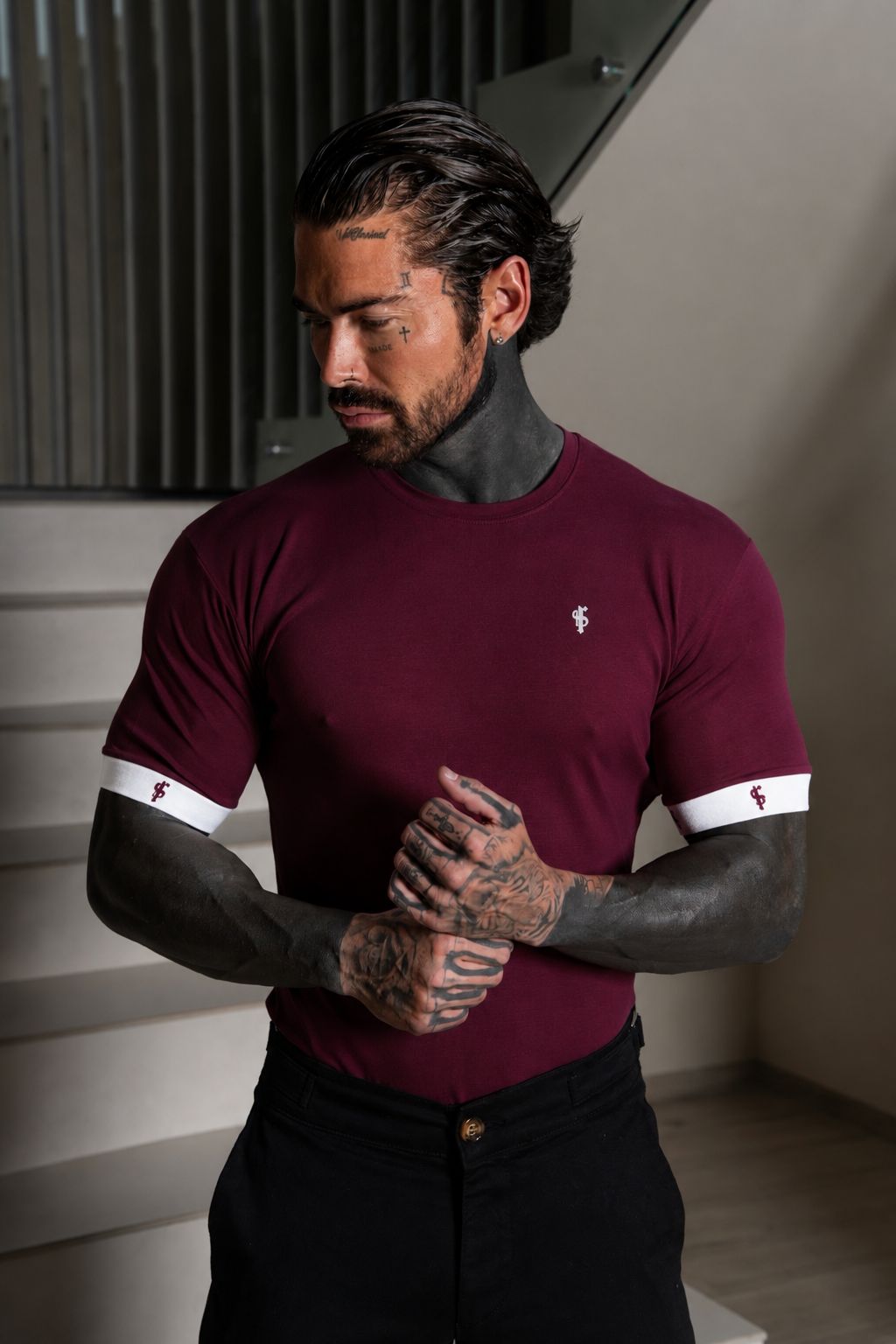 Klassisches Burgunderrot Rundhals-T-Shirt mit FS Elastic Sleeve Branding - FSH1564