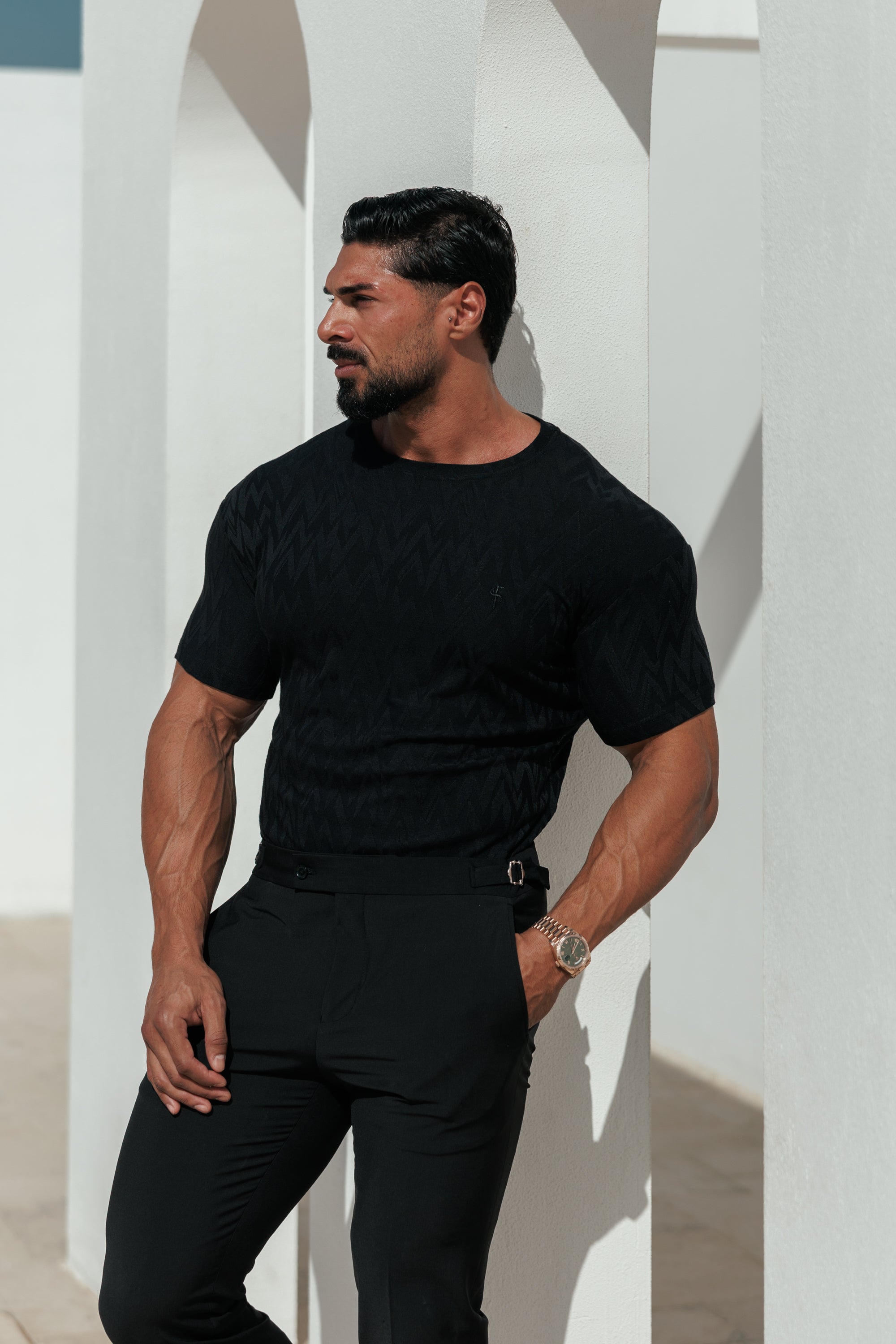 Regular Fit Jacquard T-Shirt mit schwarzem Chevron-Muster – FSR046 (VORBESTELLUNG 15. JUNI)