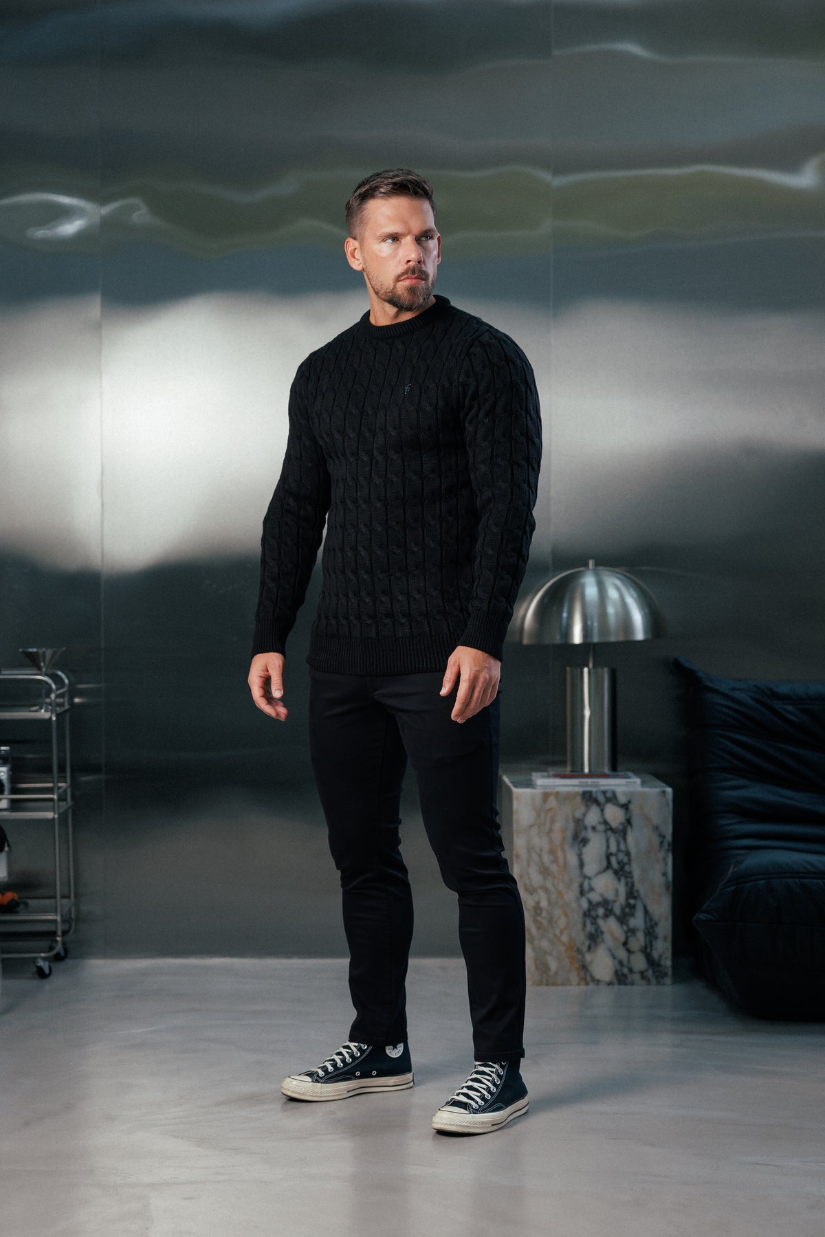 Grober Zopfstrickpullover in Schwarz - FSA055