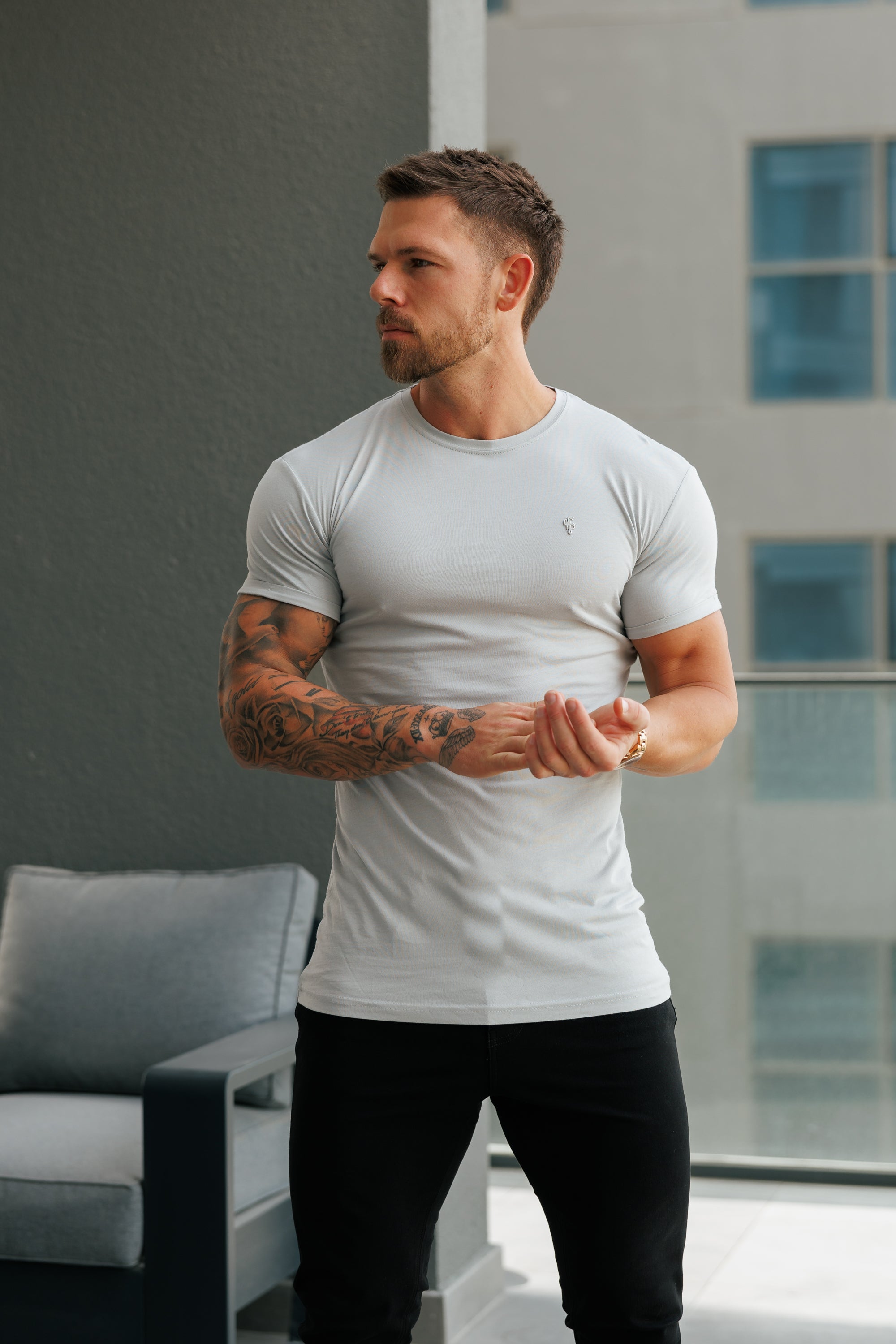 Hellgraues/silbernes Bambus-T-Shirt mit Rundhalsausschnitt - FSH1211