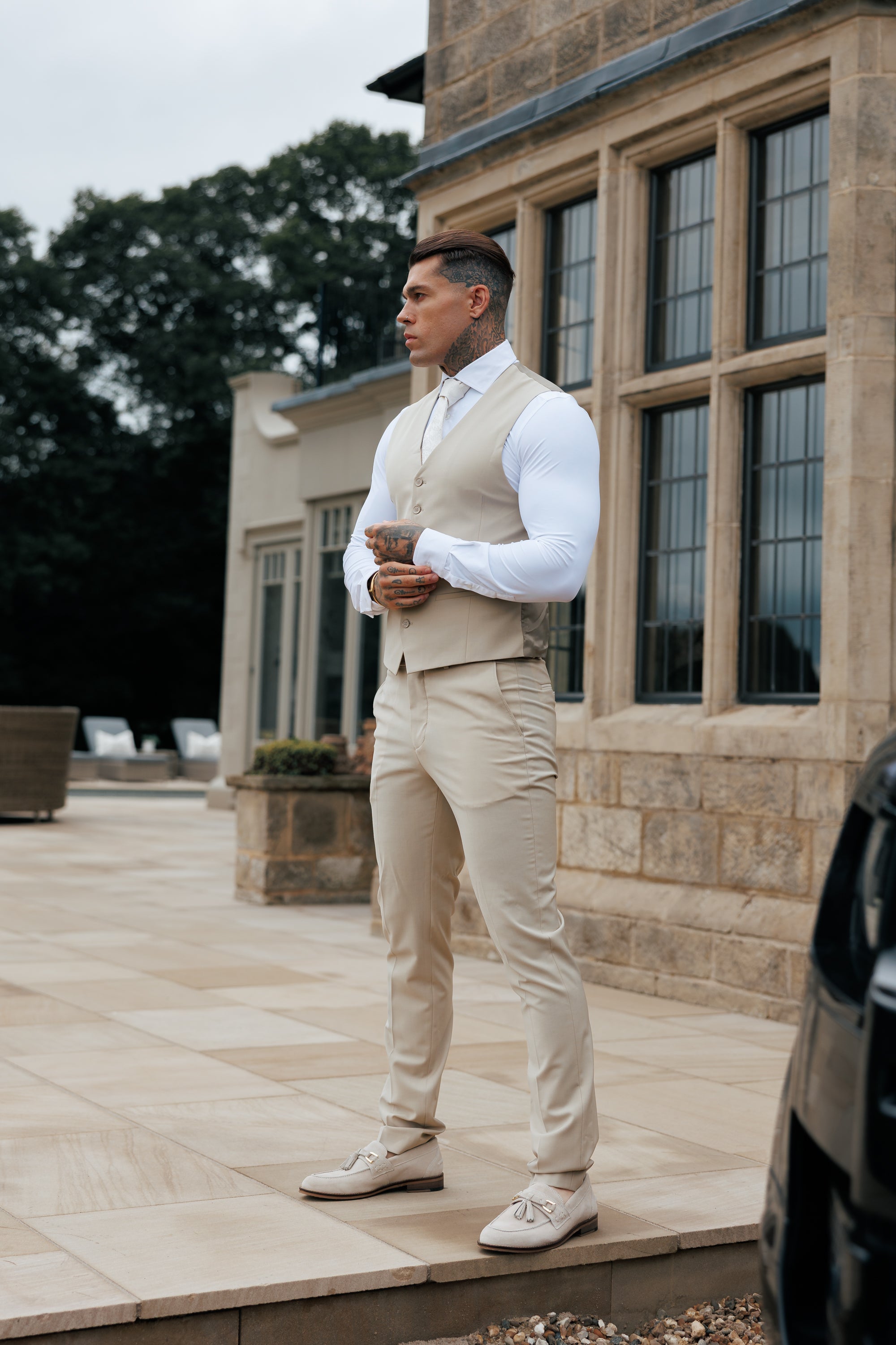 Schmale, elegante beige Stretchhose - FST038