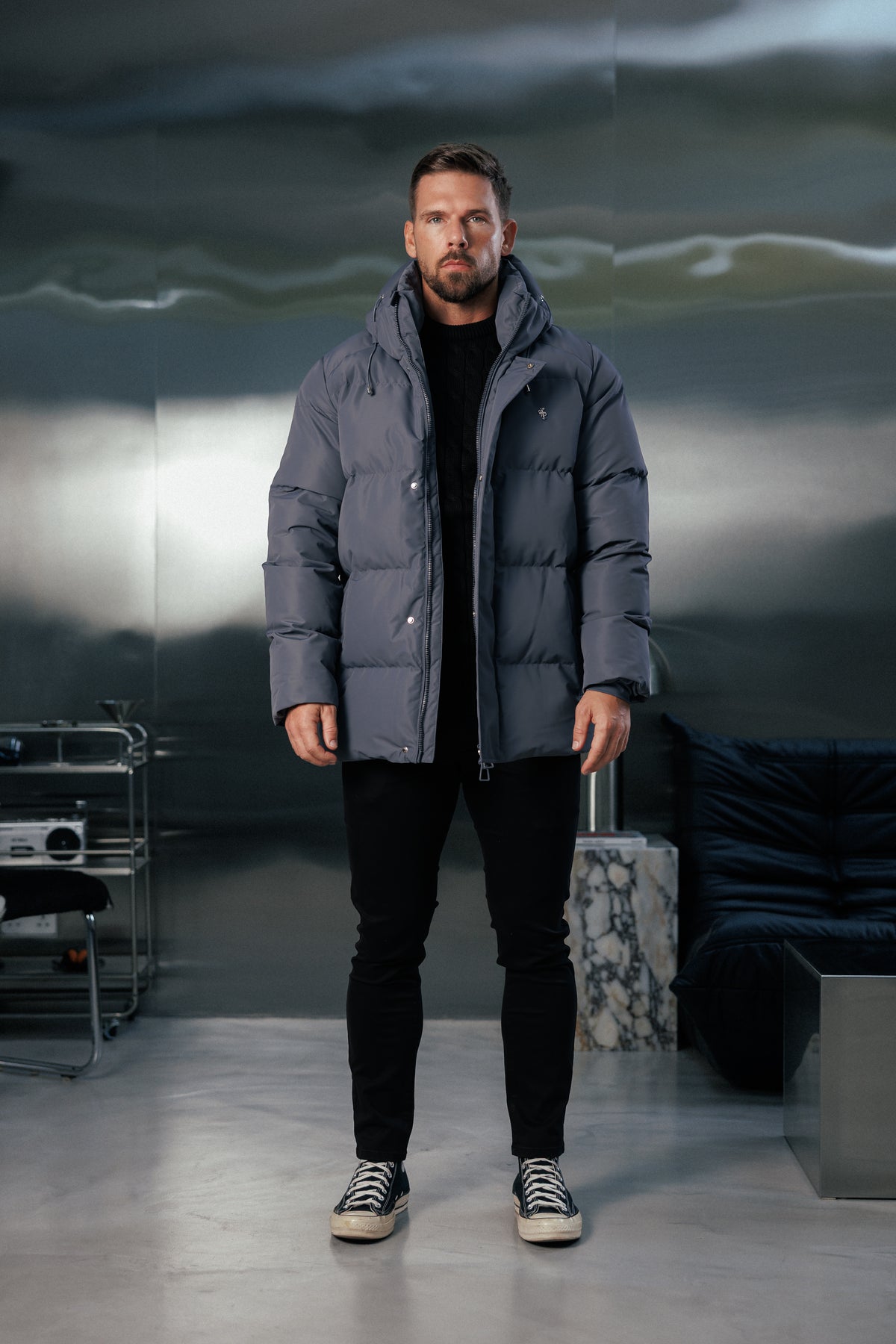 Gesteppter Mantel in Gunmetal mit Kapuze - FSN237 (VORBESTELLUNG 24. OKTOBER)
