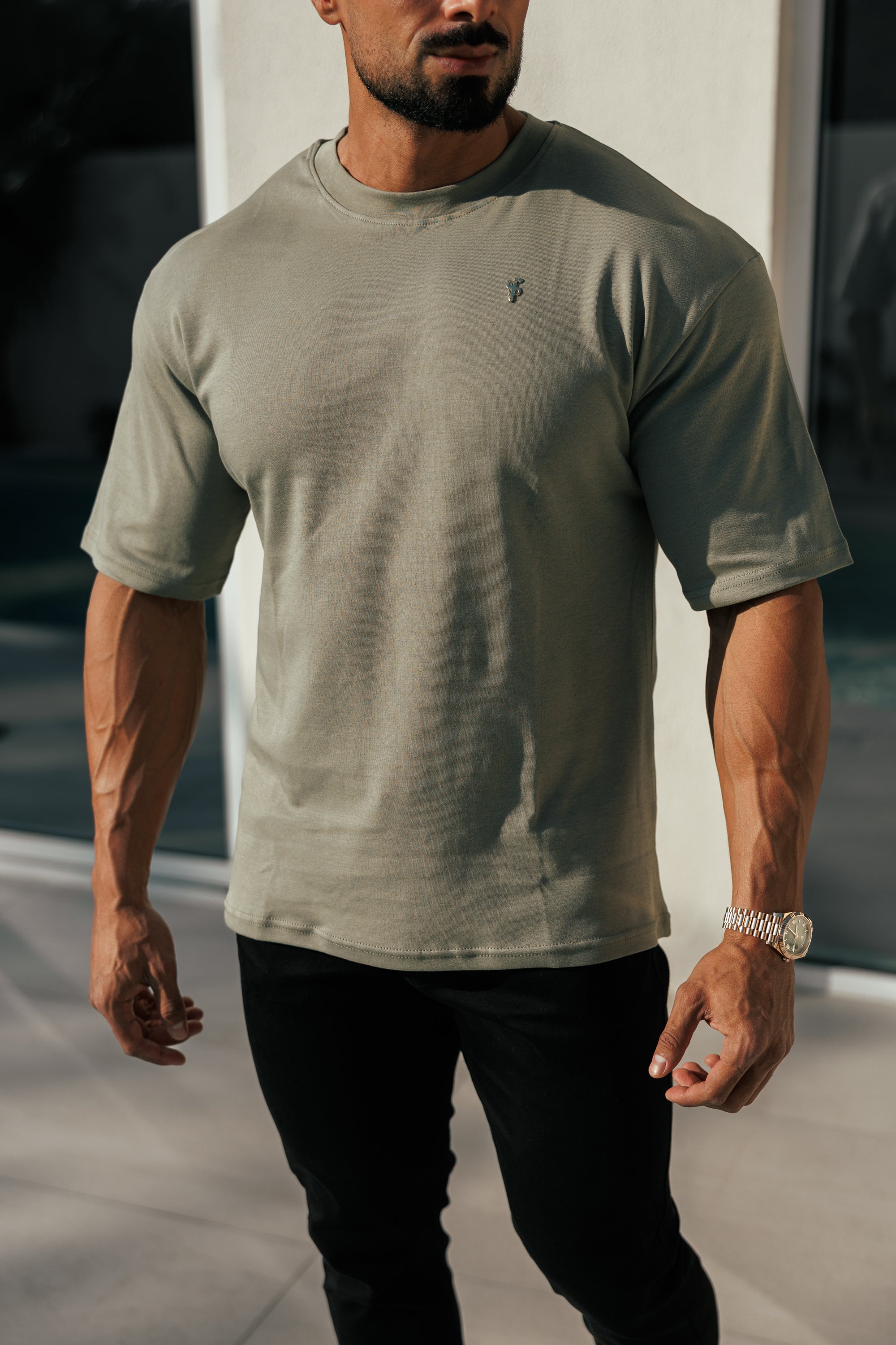 Olivgrünes/goldenes Oversized-T-Shirt mit Rundhalsausschnitt - FSH1419