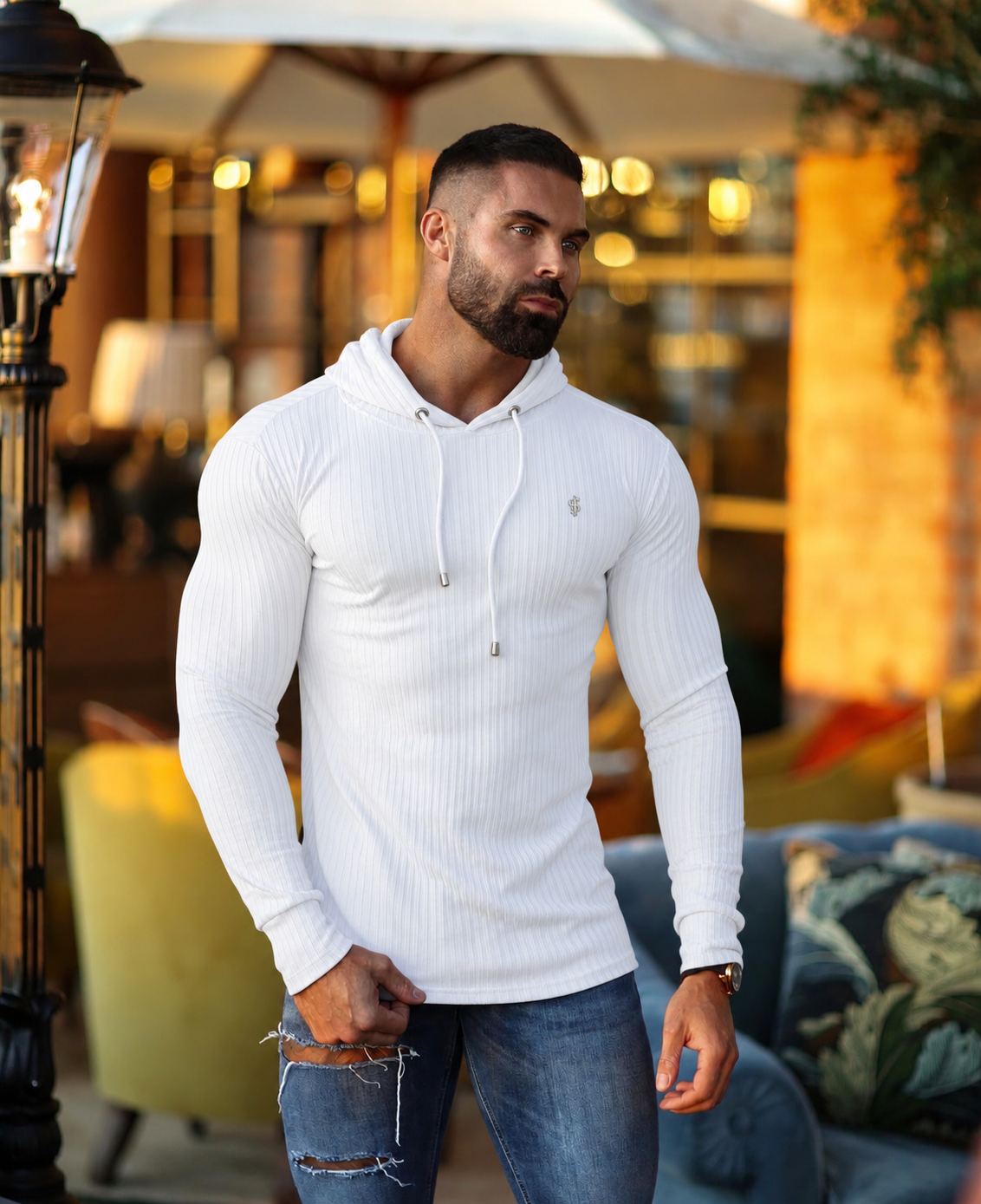 Klassischer gerippter Kapuzenpullover in Weiß/Silber – FSH1711 (VORBESTELLUNG 30. OKTOBER)