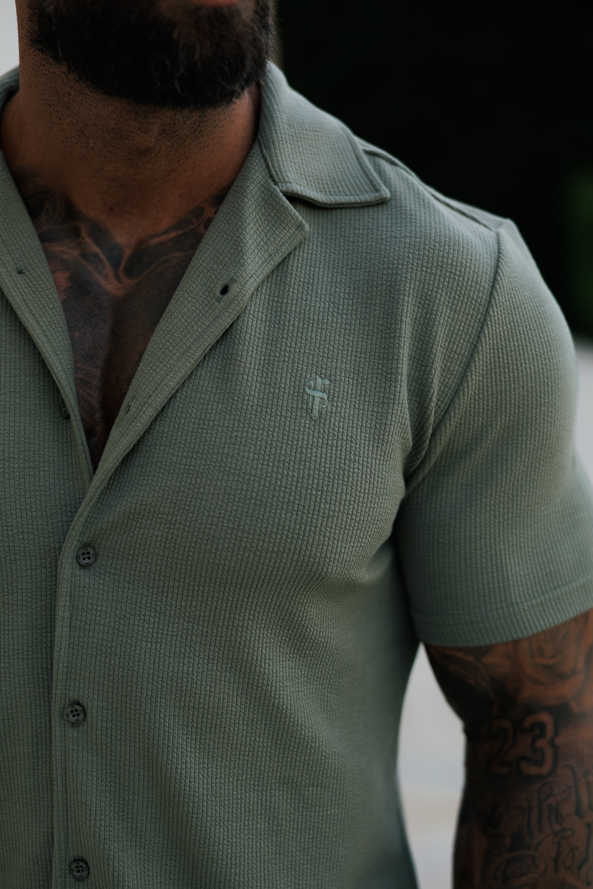 Jersey Kord Stretch Olive Revere Hemd Kurzarm - FSR072 (VORBESTELLUNG 30. JUNI)