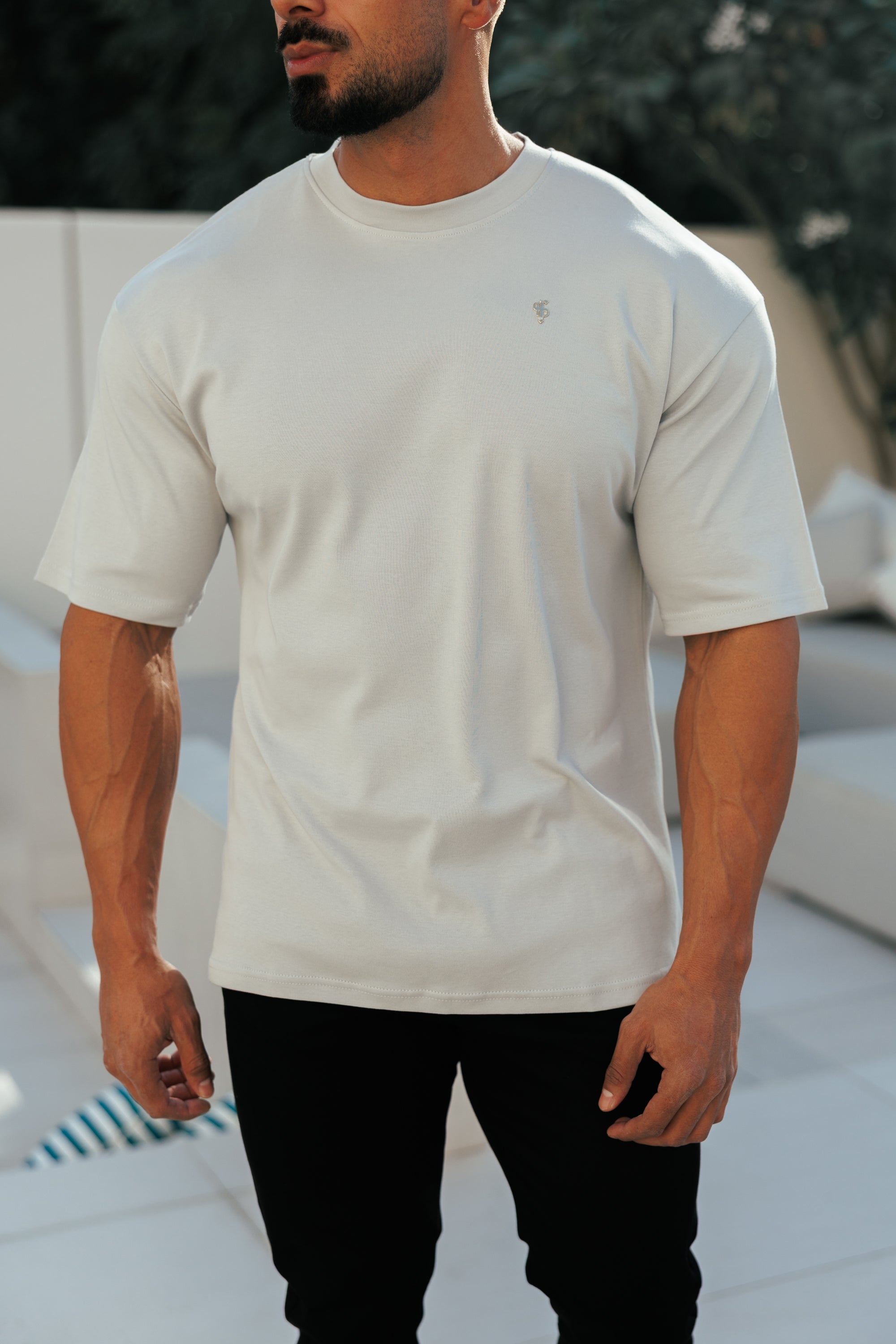 Hellgraues/silbernes Oversized-T-Shirt mit Rundhalsausschnitt - FSH1421