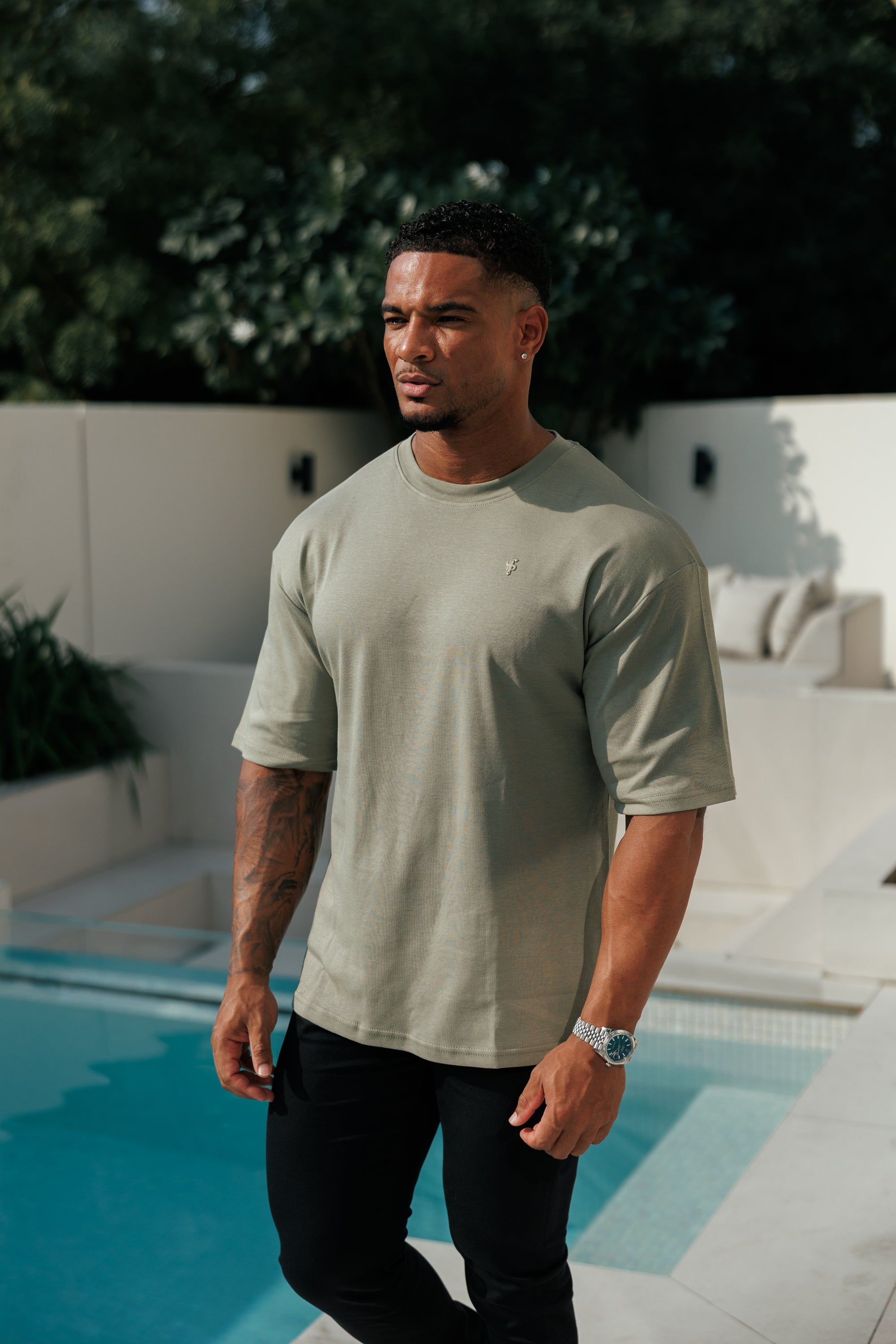 Olivgrünes/goldenes Oversized-T-Shirt mit Rundhalsausschnitt - FSH1419