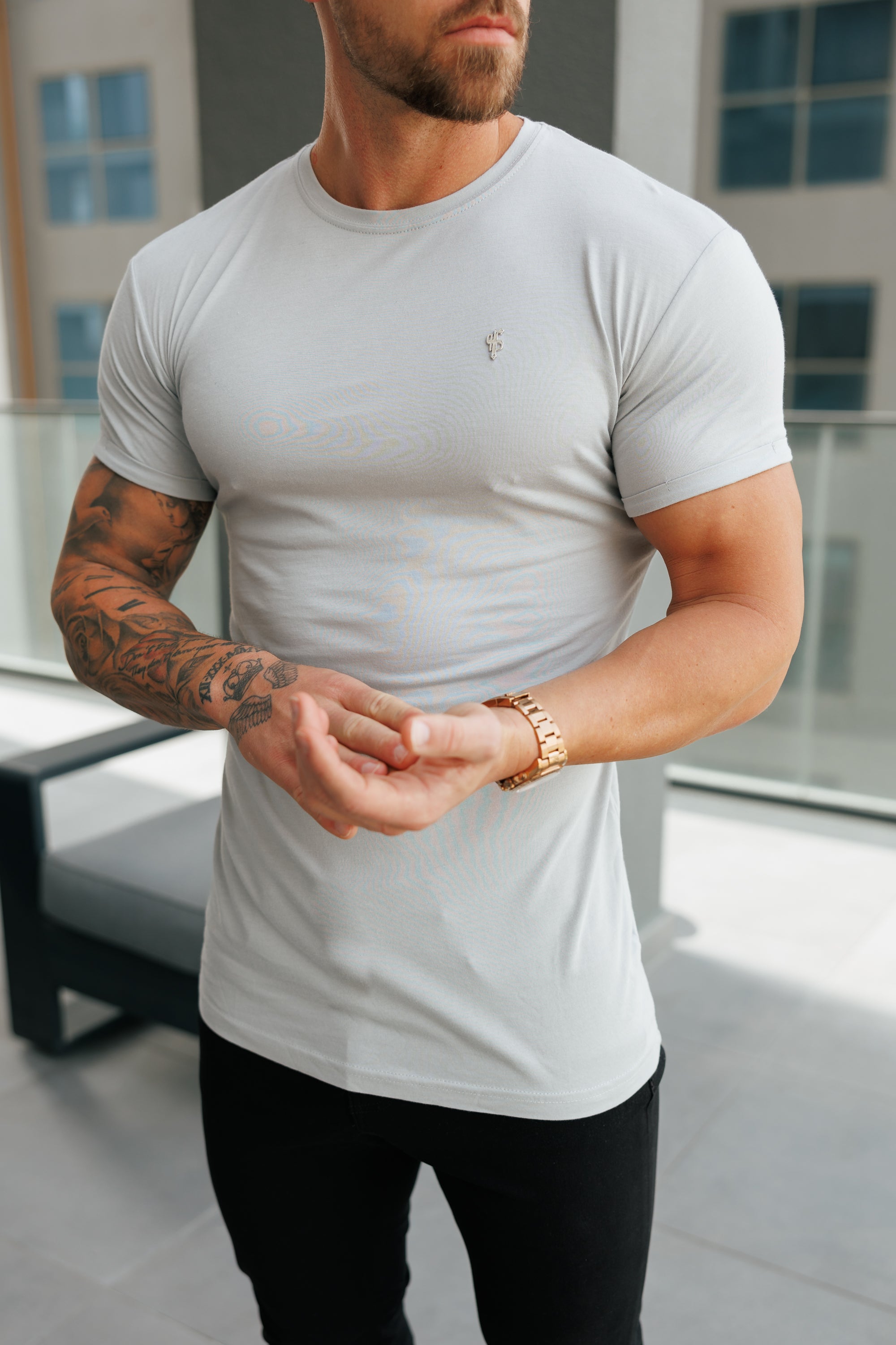 Hellgraues/silbernes Bambus-T-Shirt mit Rundhalsausschnitt - FSH1211