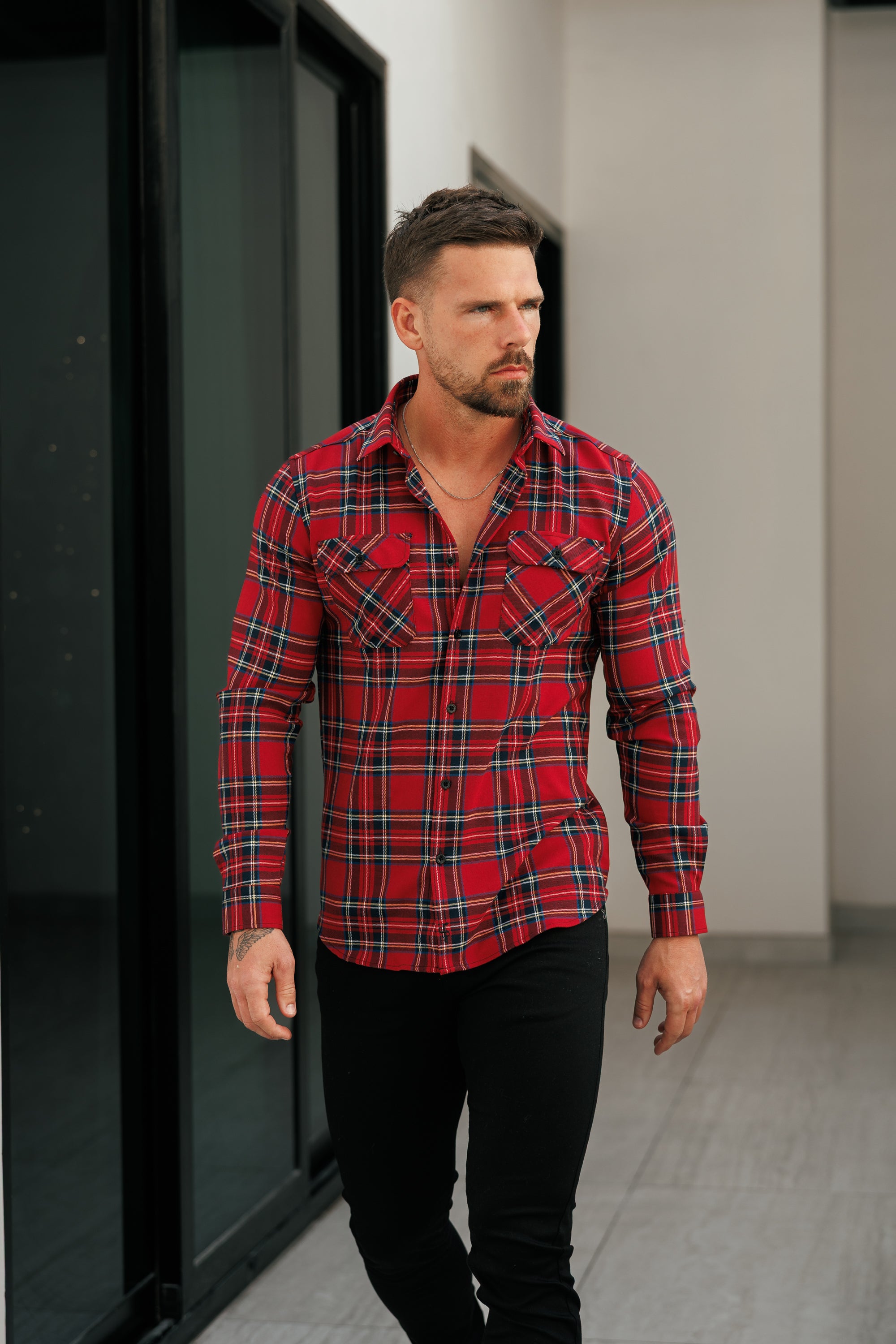 Rot-karierte Hemdjacke mit doppelten Taschen - FS1036