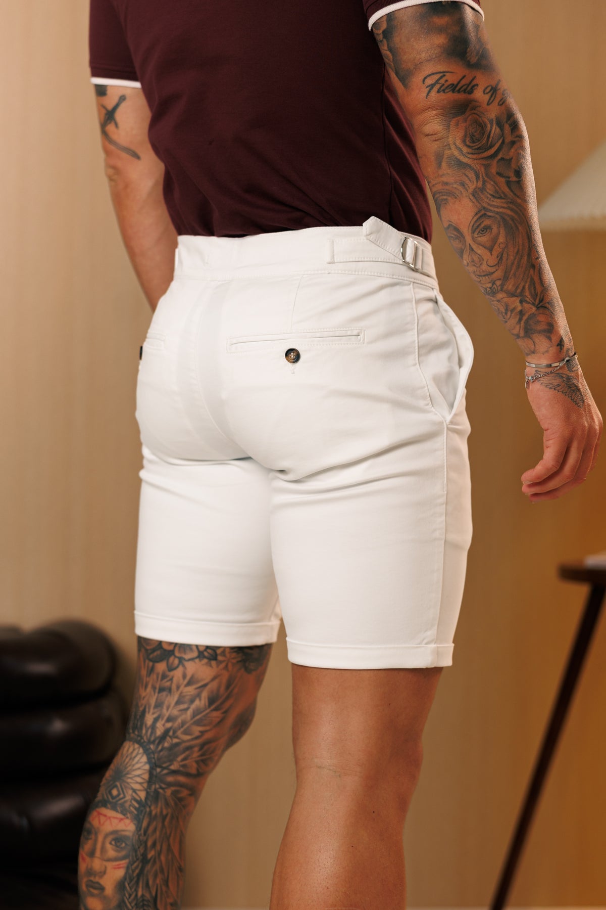 Weiße Chino-Shorts mit Seitenverstellern - FSH1659 (VORBESTELLUNG 10. SEPTEMBER)