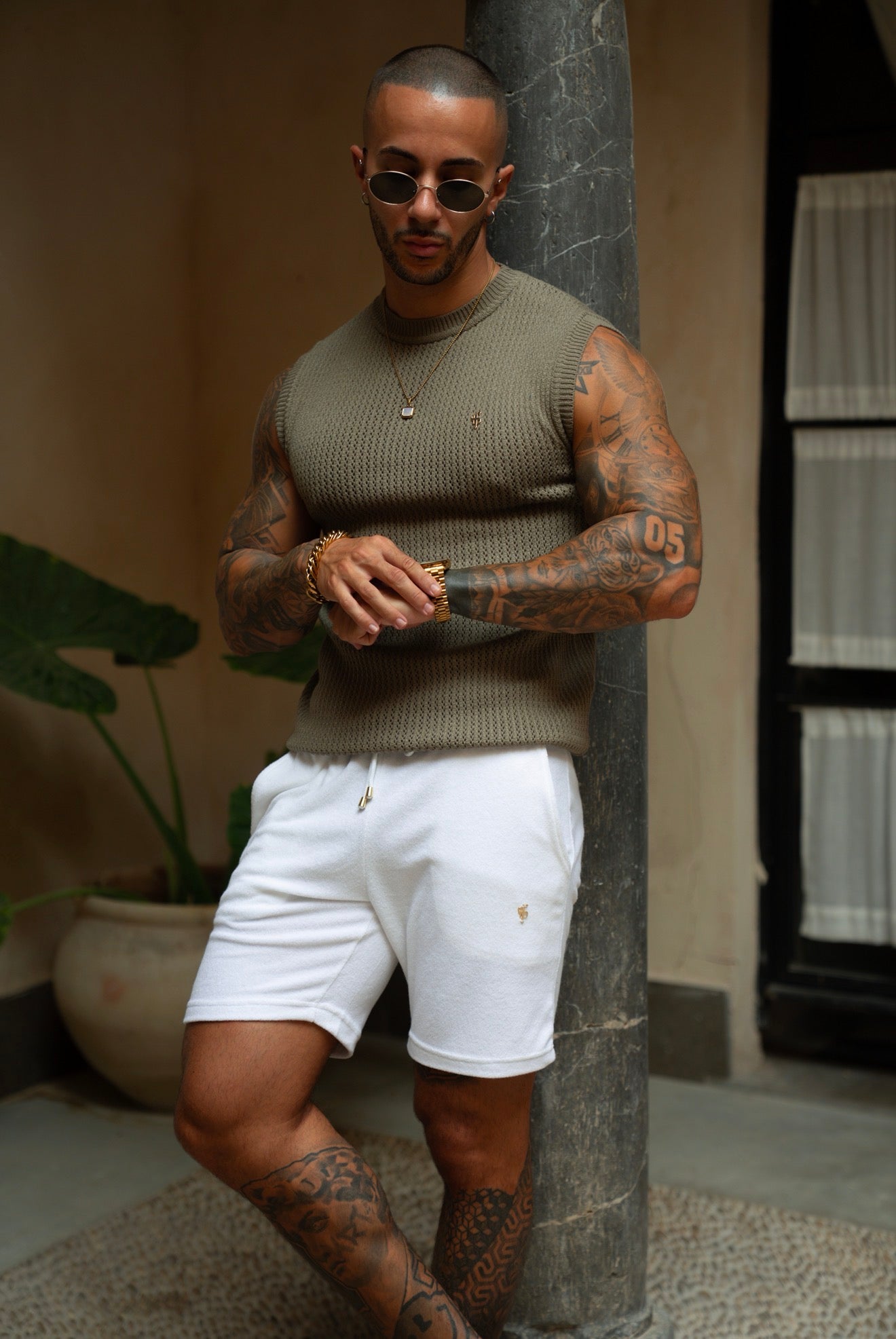 Dunkles Khaki / Silber Viskose Gehäkelte Strickweste - FSJ193