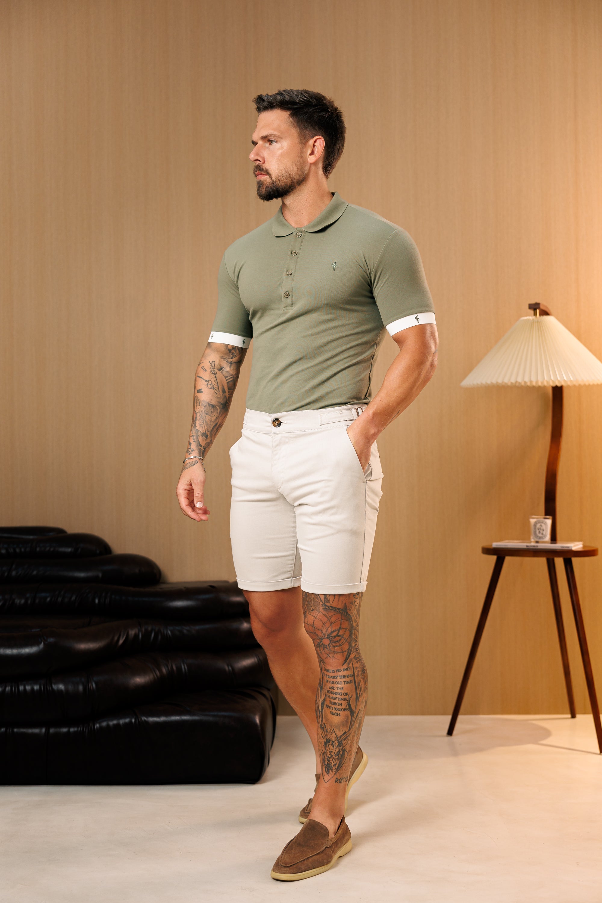 Hellgraue Chino-Shorts mit Seitenverstellern - FSH1661 (VORBESTELLUNG 10. SEPTEMBER)