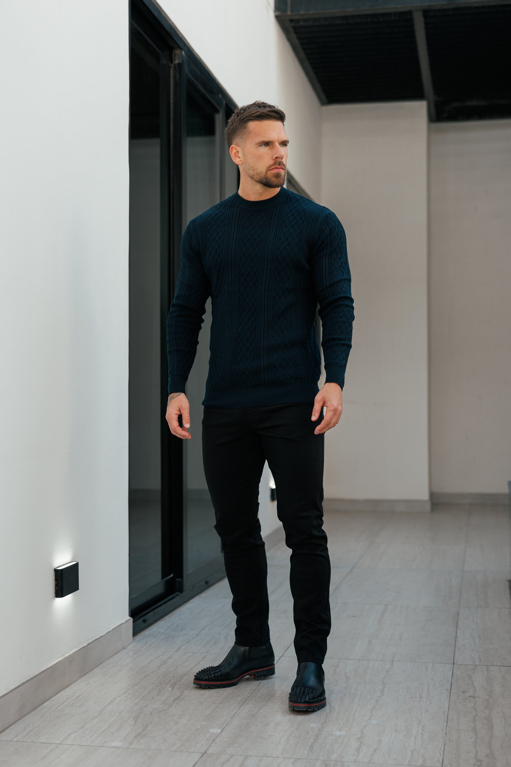 Feinstrickpullover mit Rautenmuster in Marineblau, langärmlig - FSA007