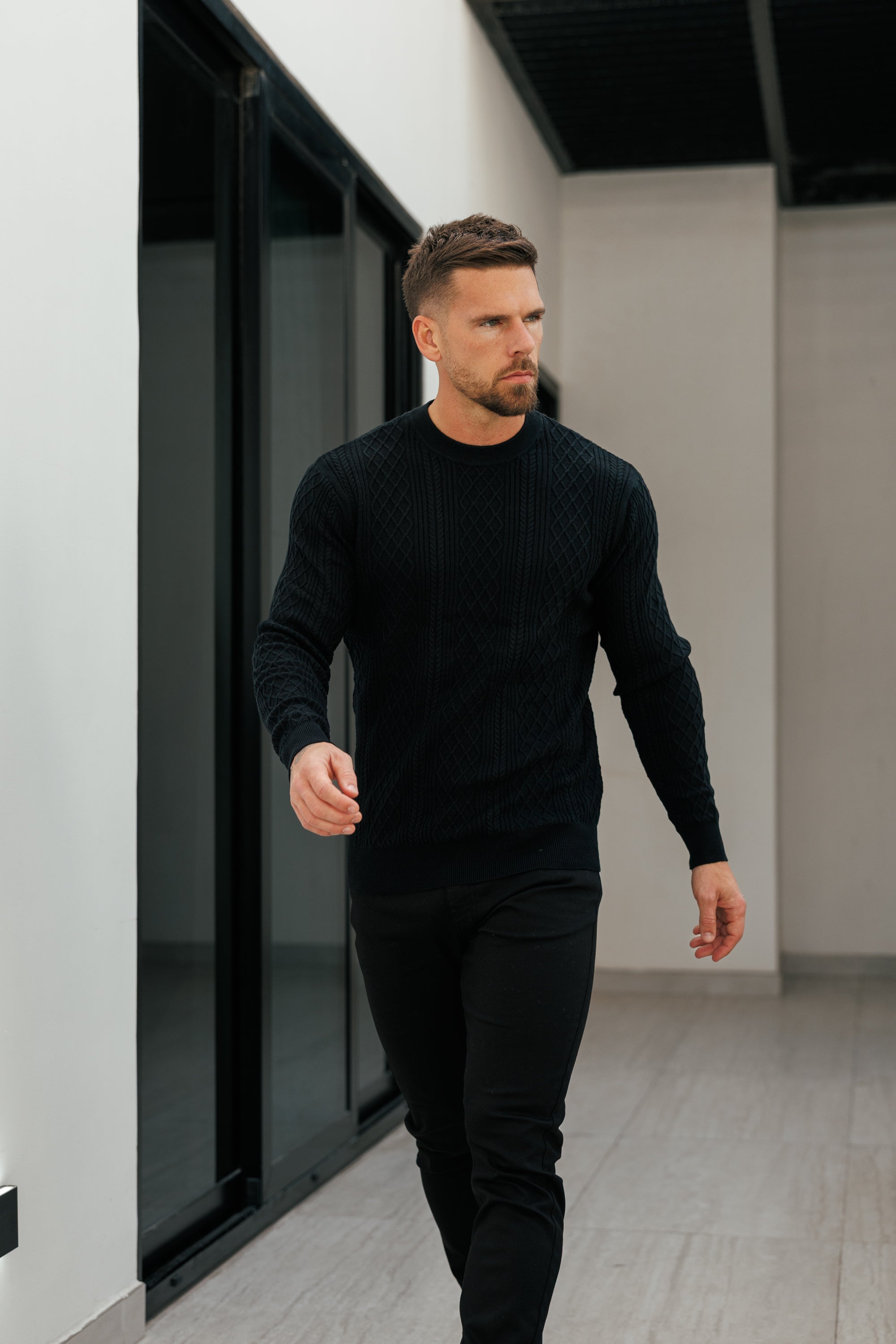 Feinstrickpullover mit Rautenmuster, schwarz, langärmlig - FSA006