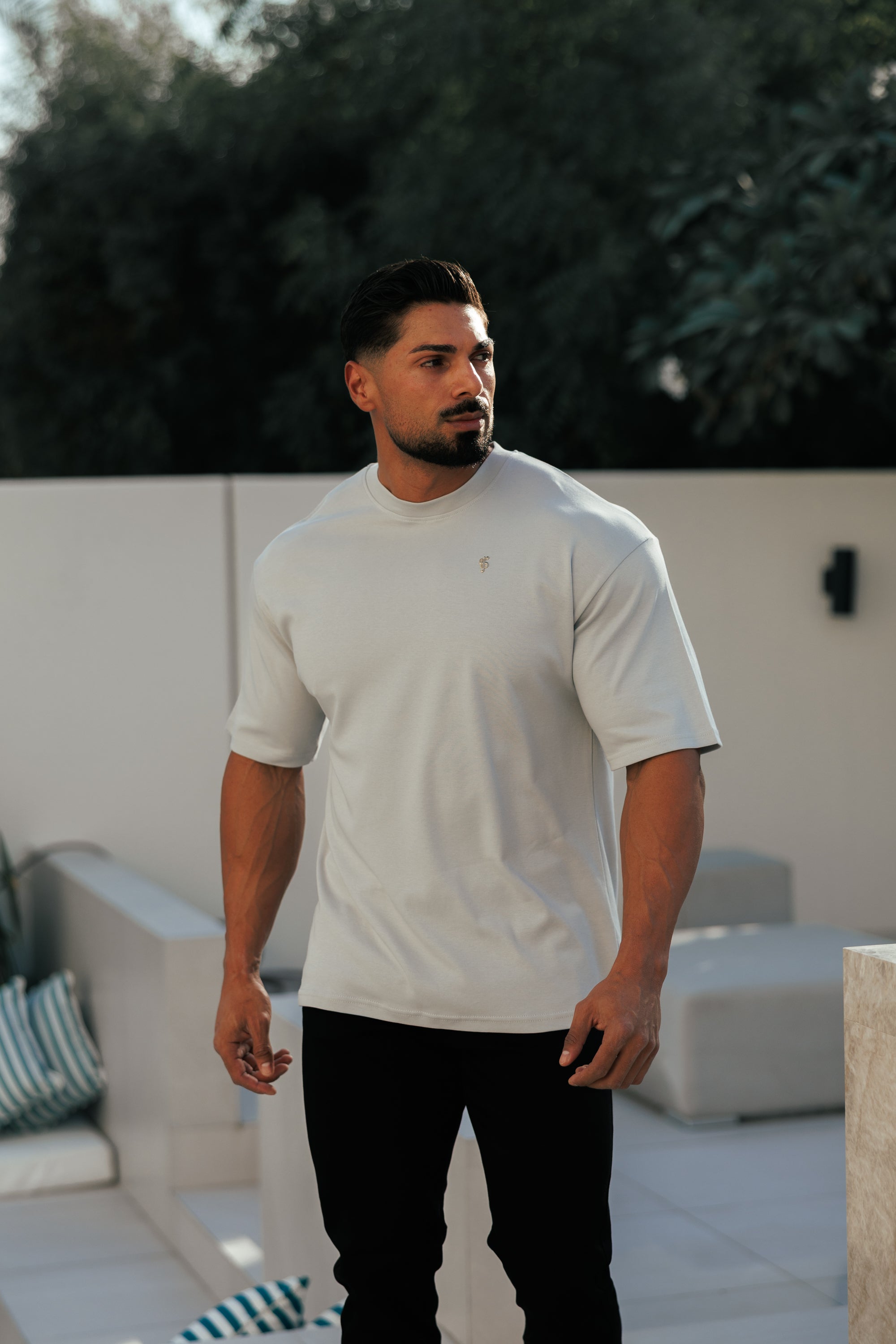 Hellgraues/silbernes Oversized-T-Shirt mit Rundhalsausschnitt - FSH1421