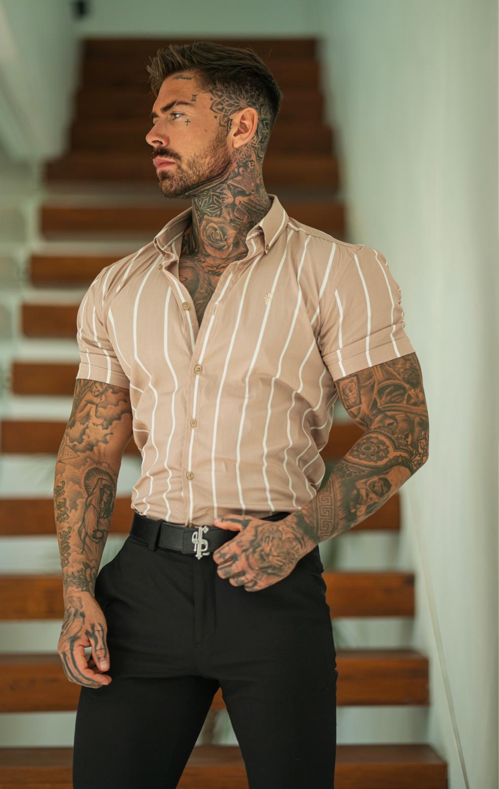 Super Slim Stretch Taupe-farbenes Hemd mit breiten Streifen und Kurzarm mit Button-Down-Kragen – FS1066 (VORBESTELLUNG 31. MAI)
