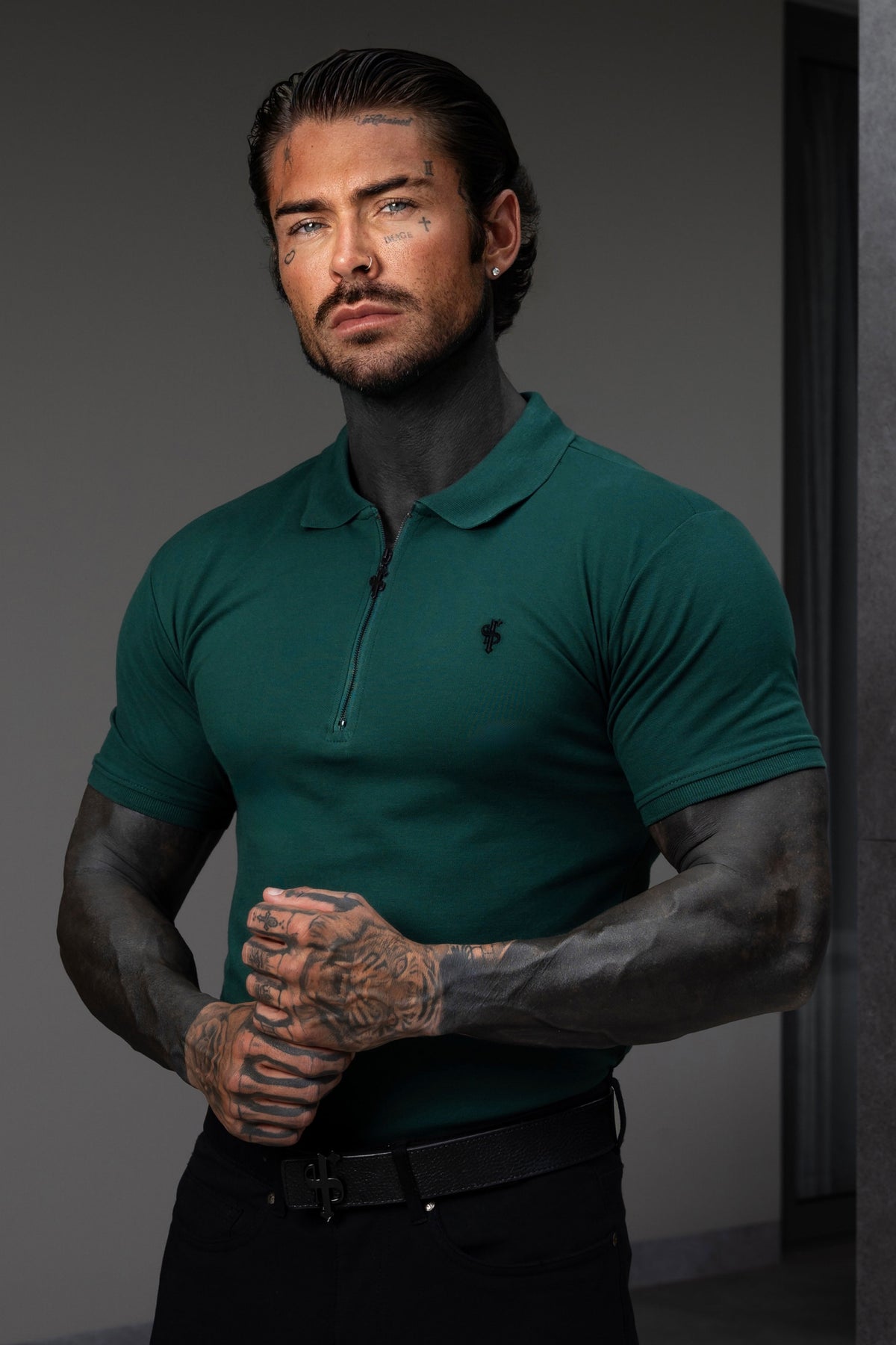 Klassisches Polo-Shirt mit Reißverschluss, Tannengrün und Schwarz - FSH1537
