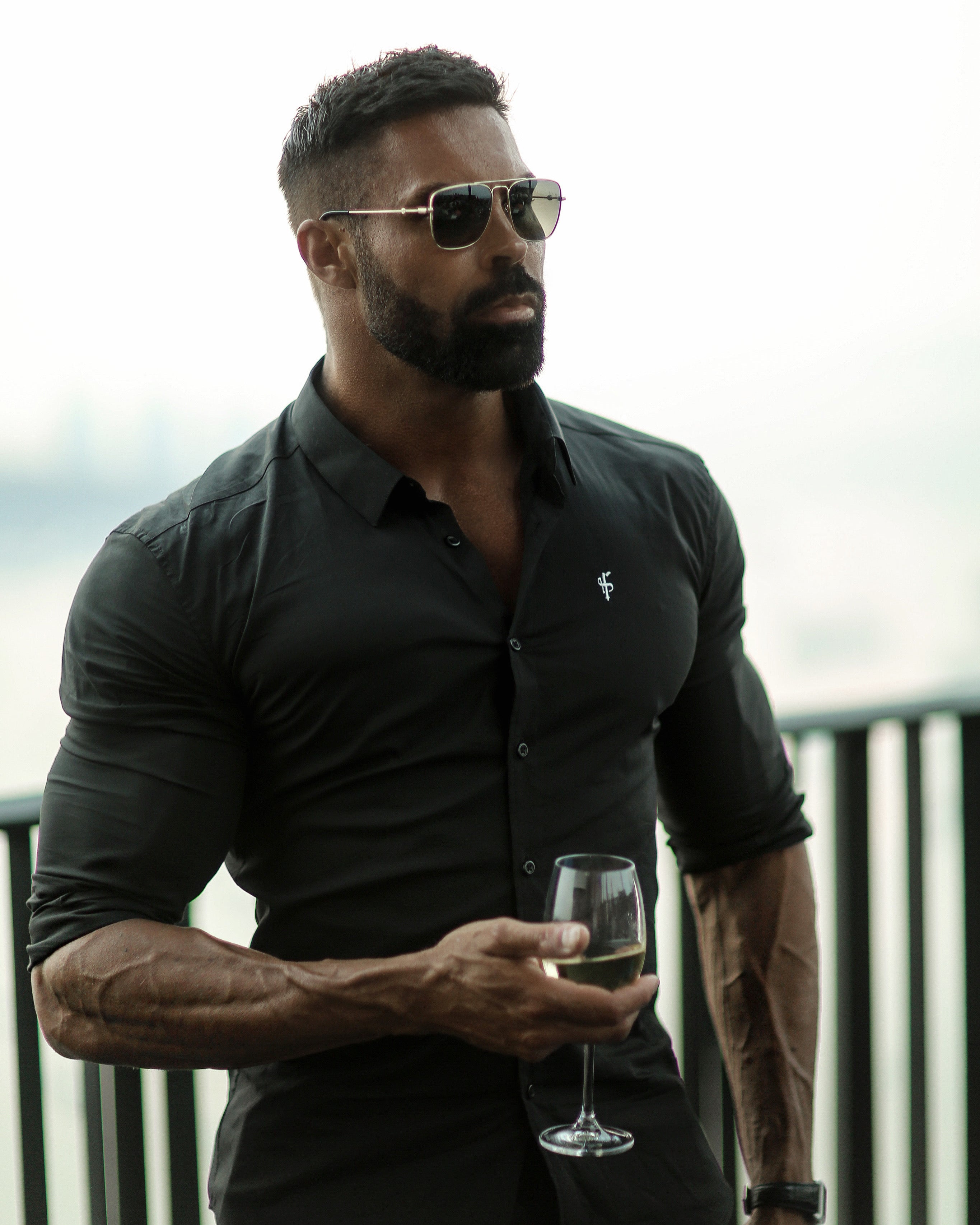 Super Slim Stretch Klassisches Schwarz – FS100 (VORBESTELLUNG 31. MAI)