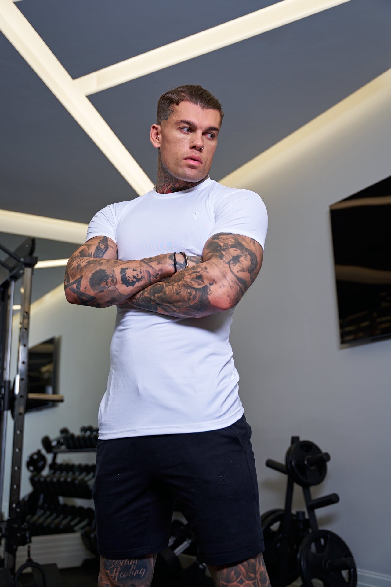 Muscle Fit Weißes Sport-Crew-Shirt - FSH691