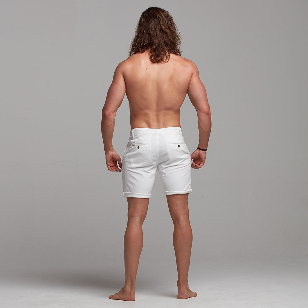 Schmal geschnittene, ecrufarbene Chino-Shorts - FSH228