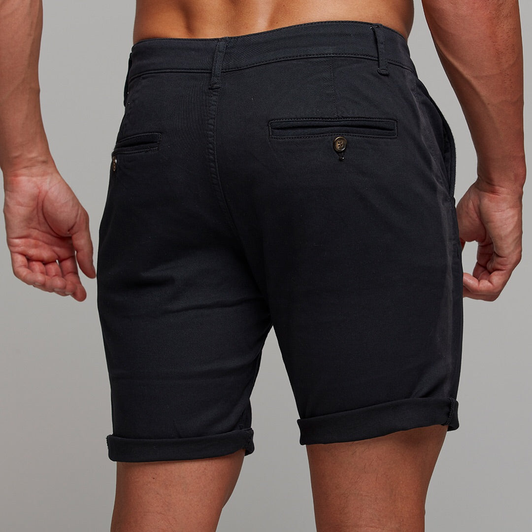 Schwarze Chino-Shorts in schmaler Passform - FSH266